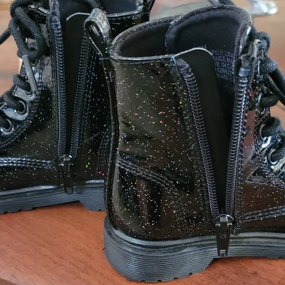 Madden Girl Sparkly Black Kids Boots - Picture 8 of 11